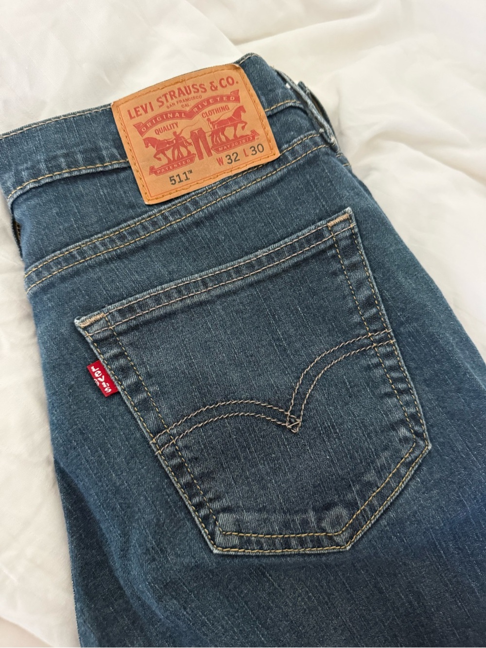 Women’s Dark Blue Levi’s Jeans 32x30